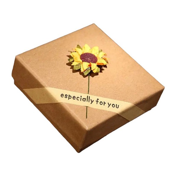 '' You Are My Sunshine '' Gold plated alloy Locket Sunflower Pendant Necklace - Picture 7 of 7